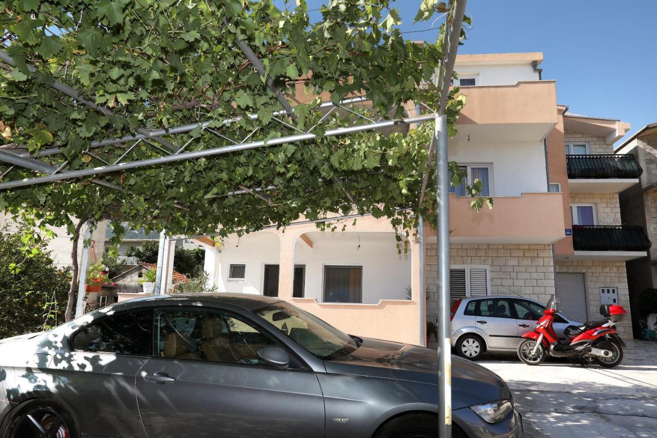 Apartment Ivan Kastel Sucurac Экстерьер фото