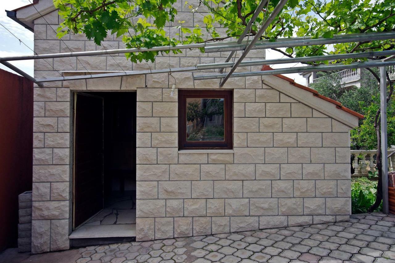 Apartment Ivan Kastel Sucurac Экстерьер фото