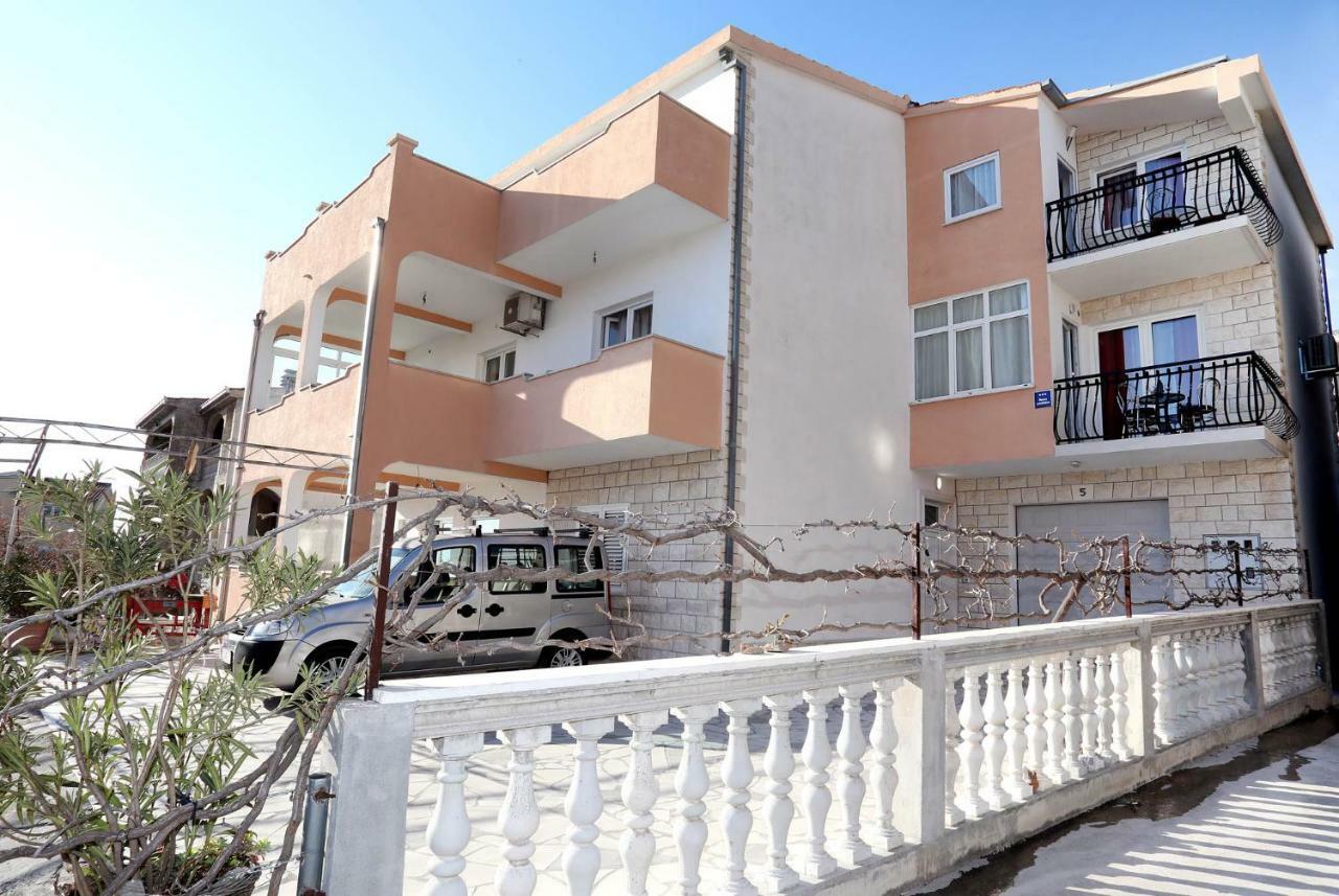 Apartment Ivan Kastel Sucurac Экстерьер фото