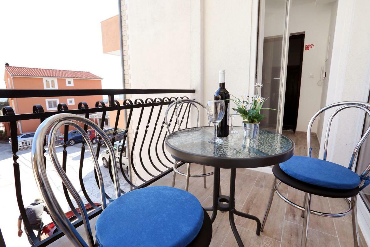 Apartment Ivan Kastel Sucurac Экстерьер фото