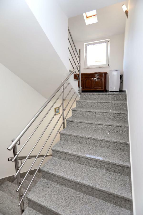 Apartment Ivan Kastel Sucurac Экстерьер фото